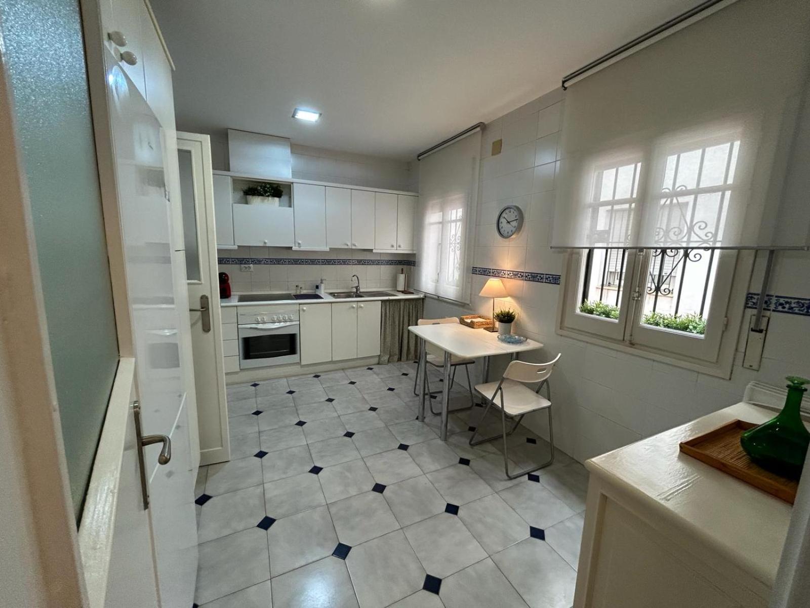 2 Bedroom Apartment By Guadalquivir River Σεβίλλη Εξωτερικό φωτογραφία