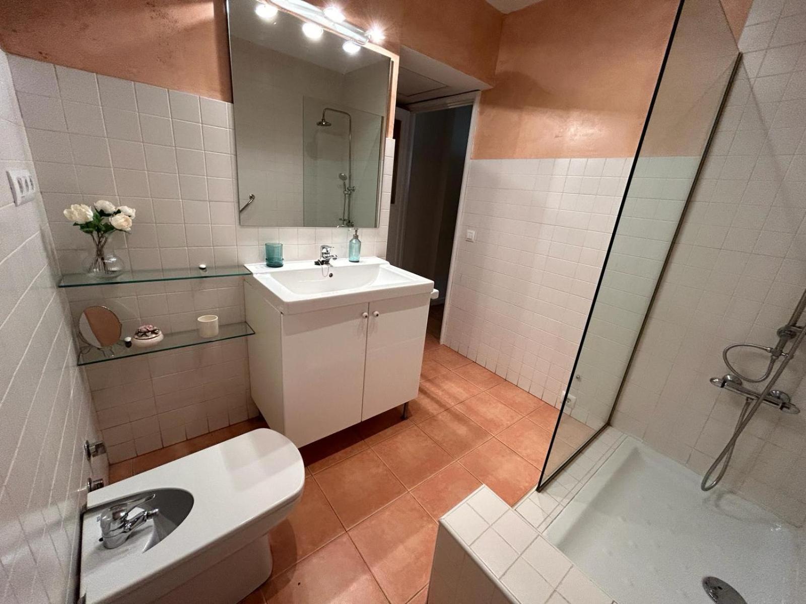 2 Bedroom Apartment By Guadalquivir River Σεβίλλη Εξωτερικό φωτογραφία